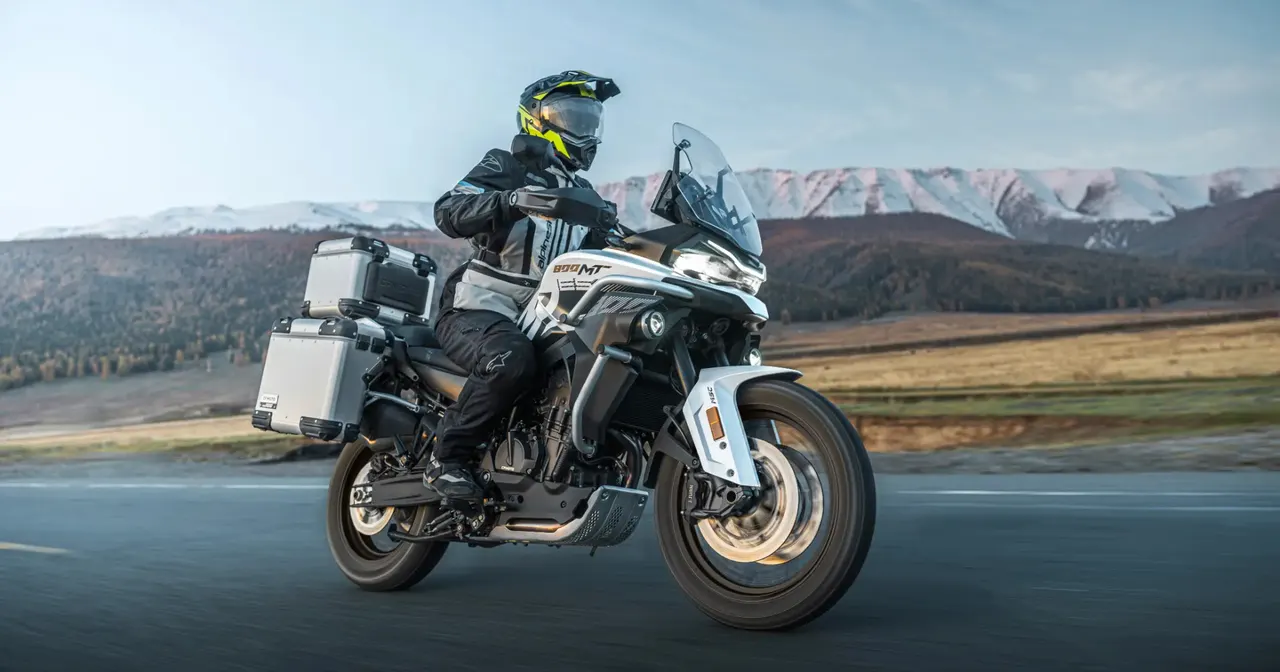CFMOTO 800MT-ES